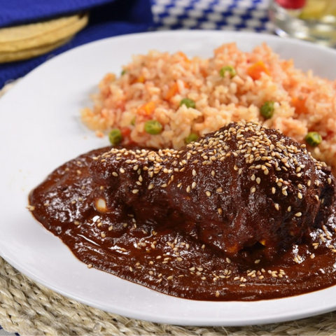 Castizo Red Mole Sauce (8.8 oz)